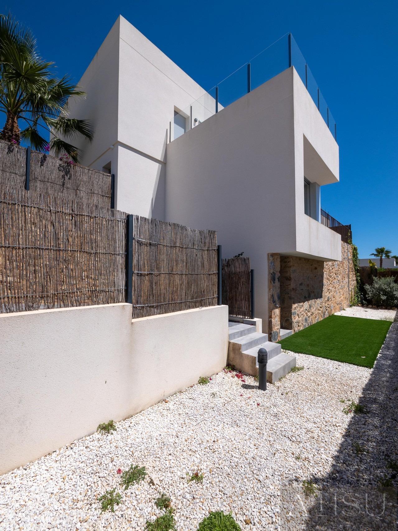Venta de villa en Algorfa