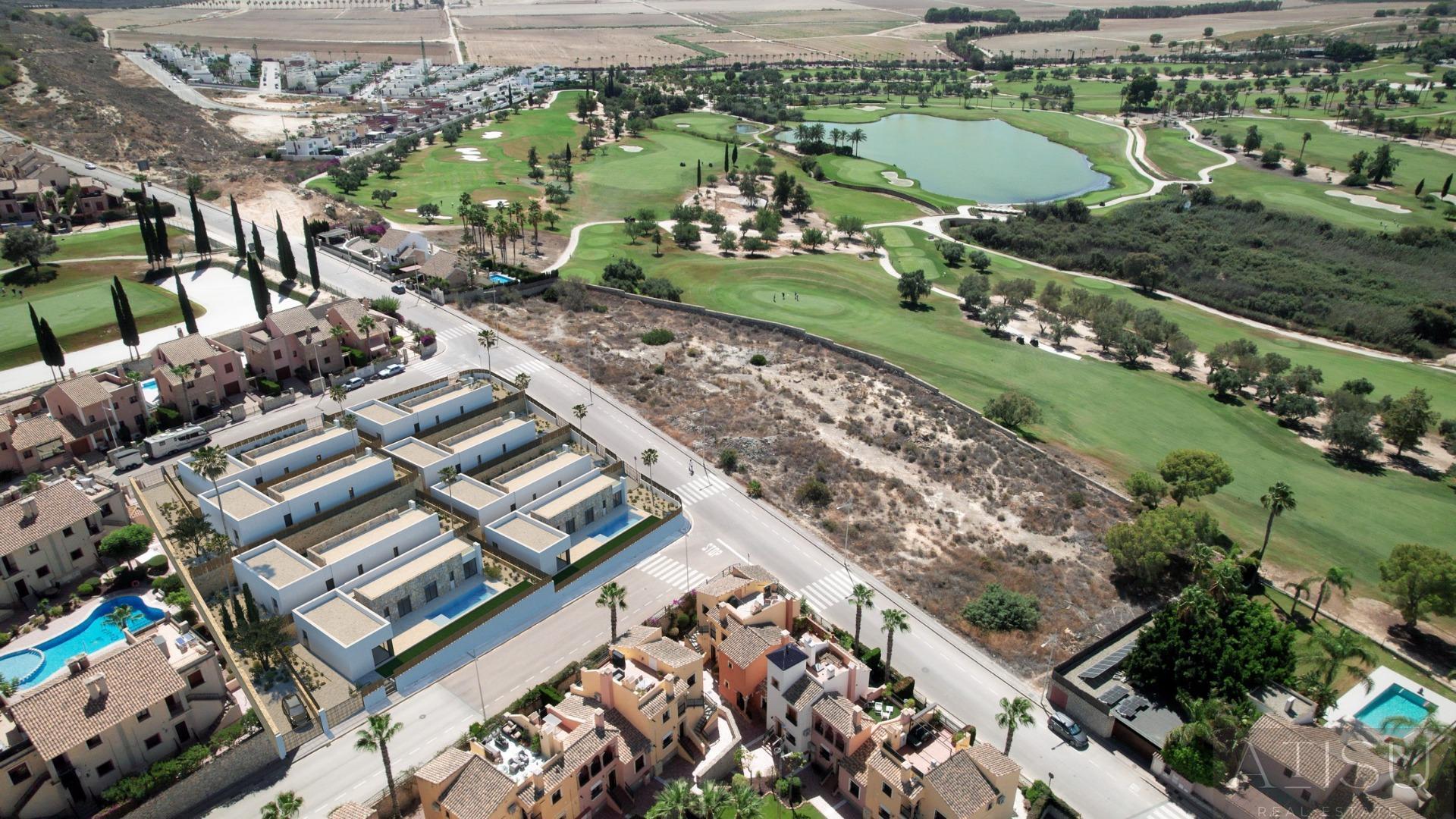 Venta de villa en Algorfa