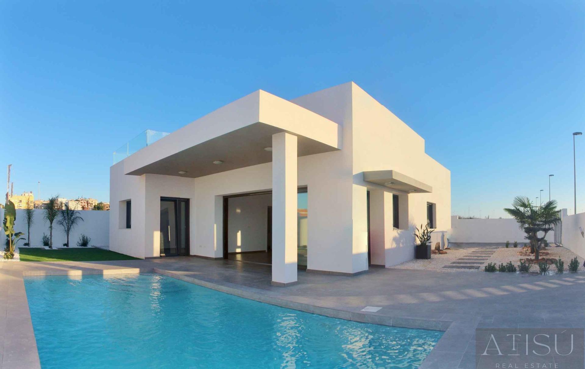 Venta de villa en Rafal