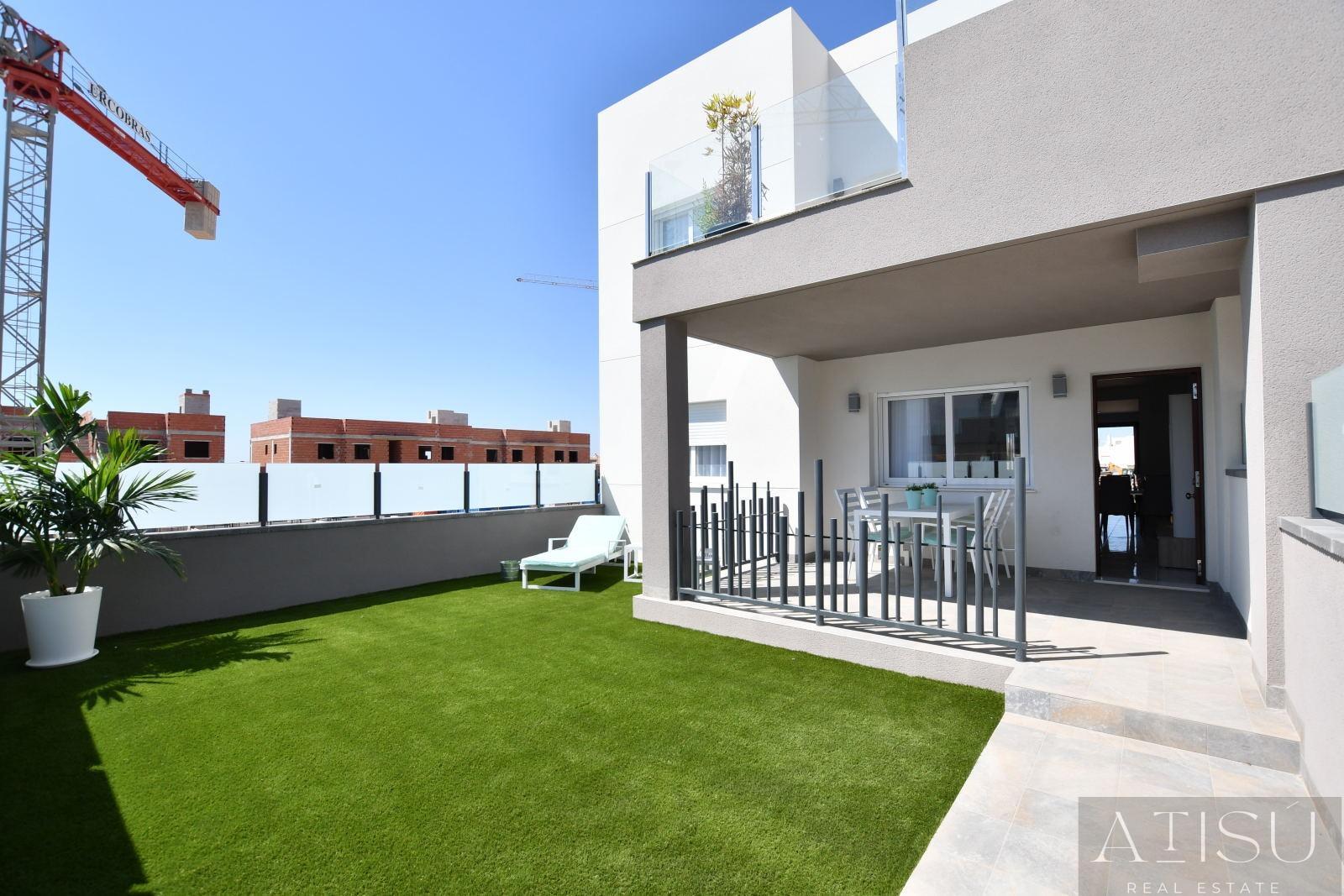 Venta de bungalow en San Miguel de Salinas