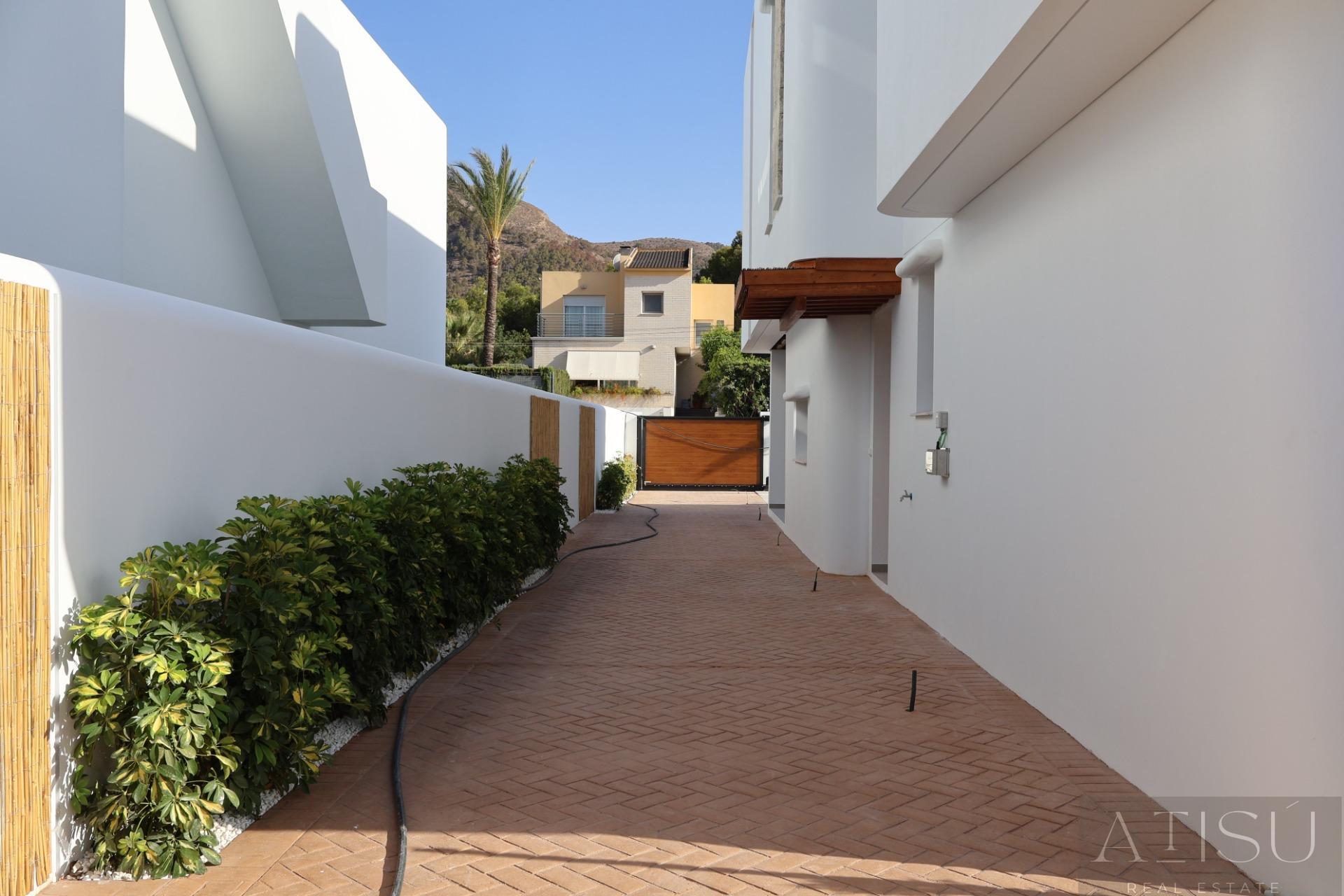 Venta de villa en Alfas del Pi