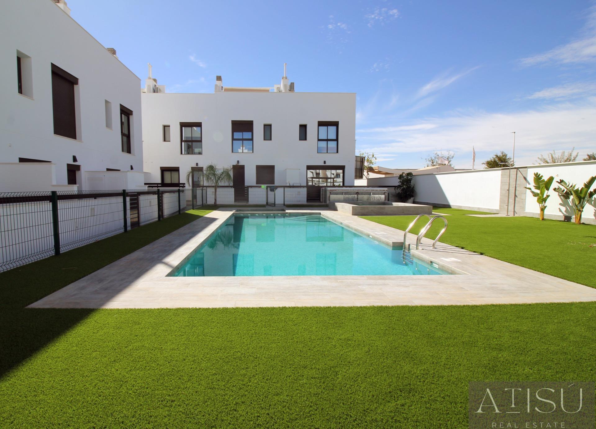 Venta de  en Pilar de La Horadada