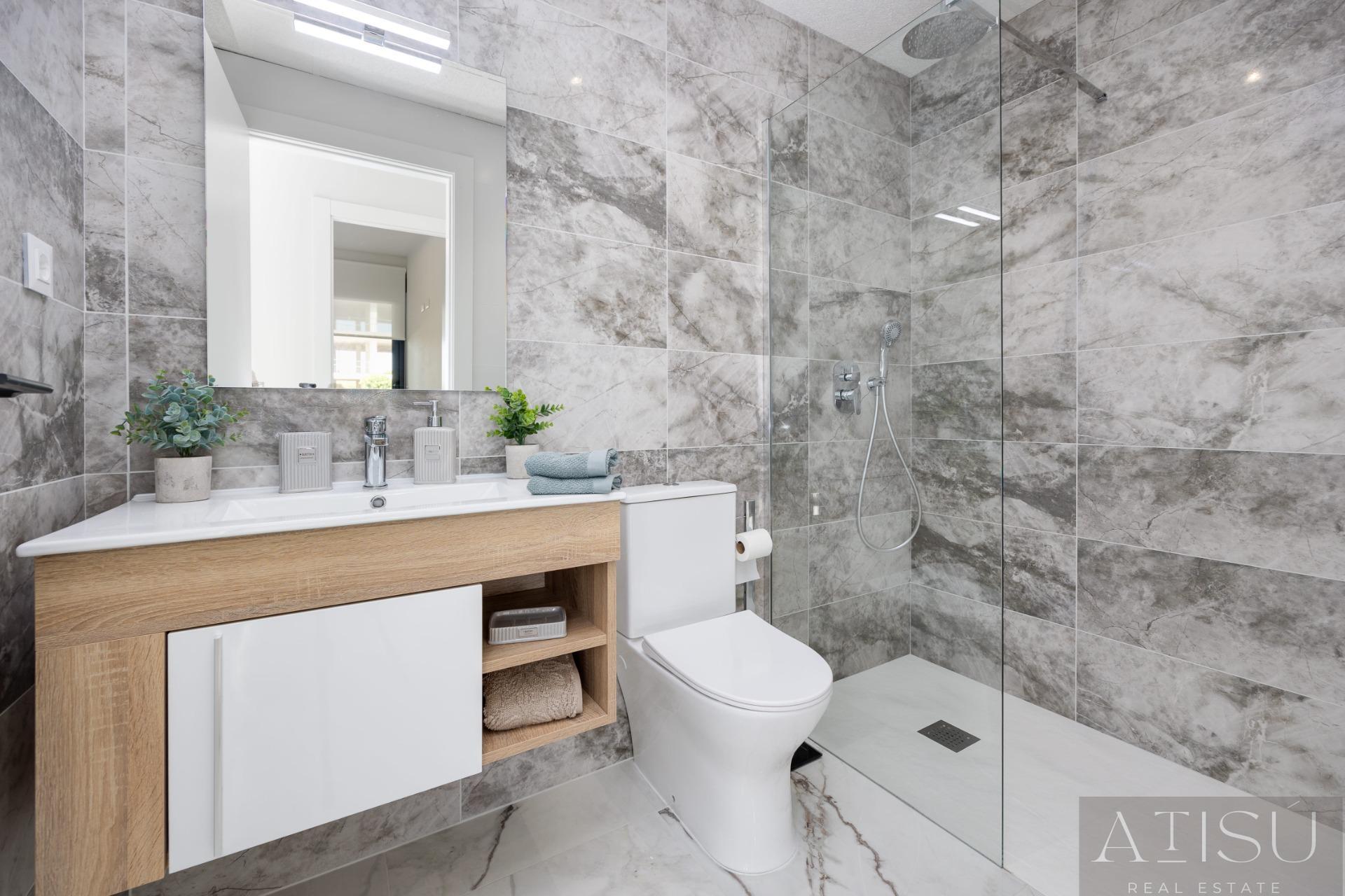 Venta de apartamento en San Miguel de Salinas
