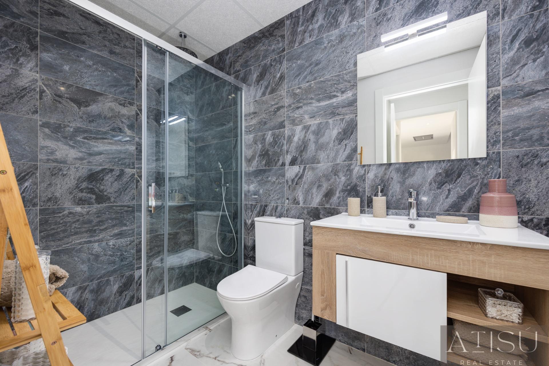 Venta de apartamento en San Miguel de Salinas