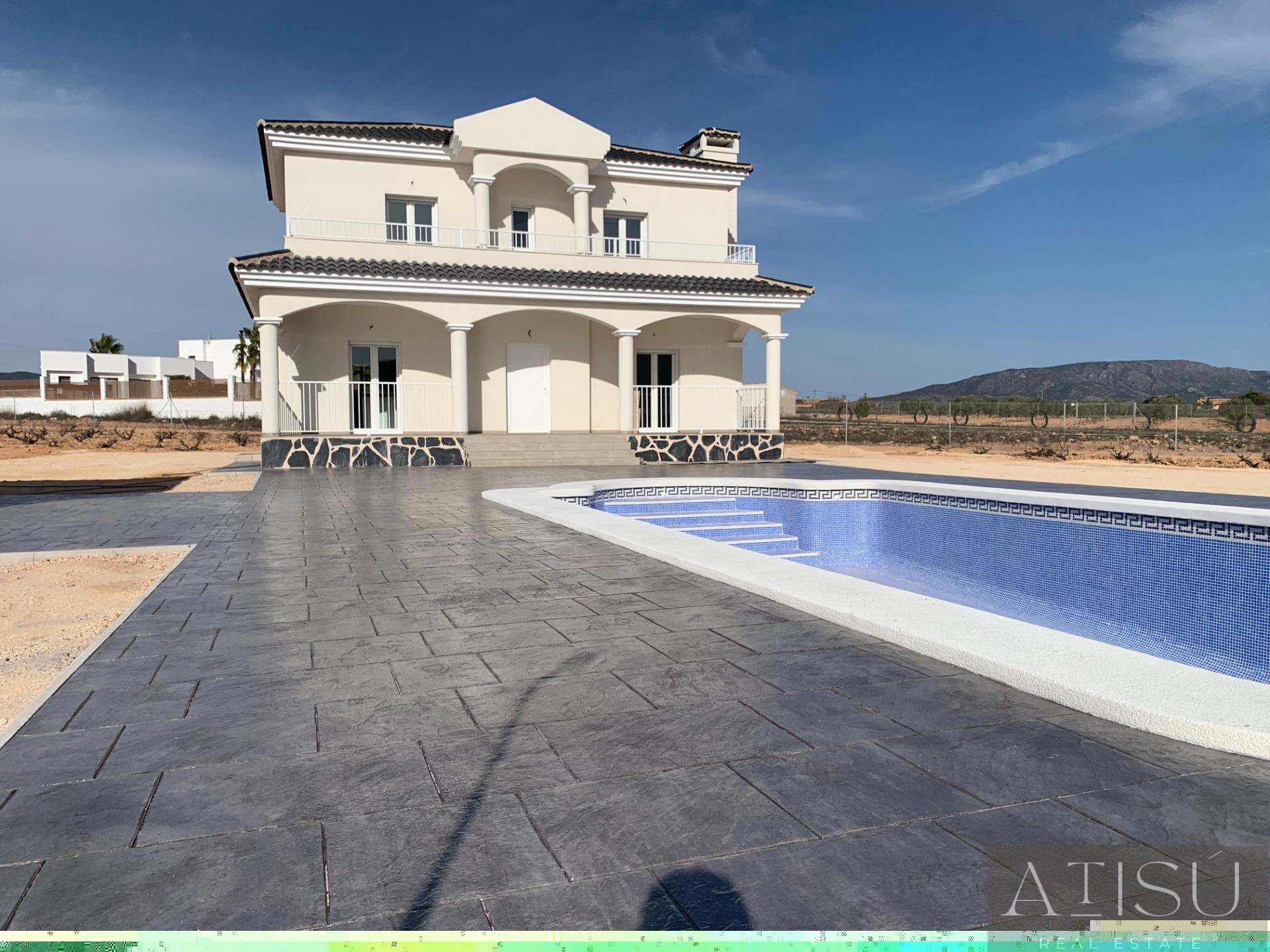 Venta de villa en Pinoso