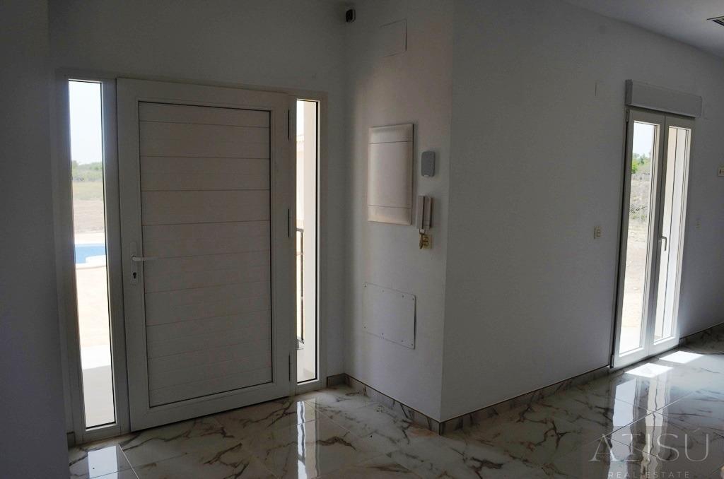 Venta de villa en Pinoso
