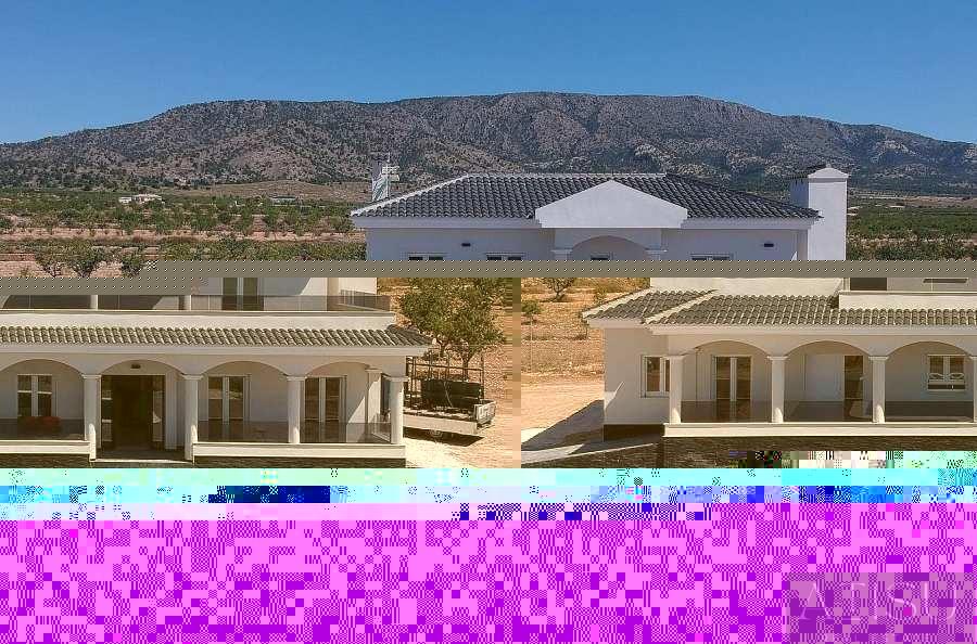 Venta de villa en Pinoso