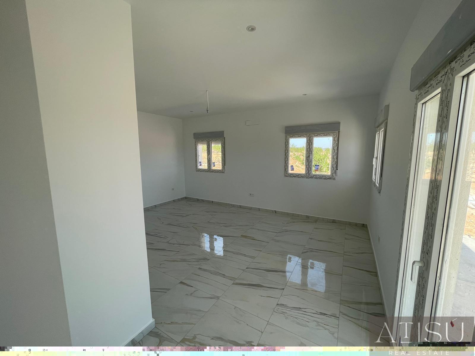 Venta de villa en Pinoso