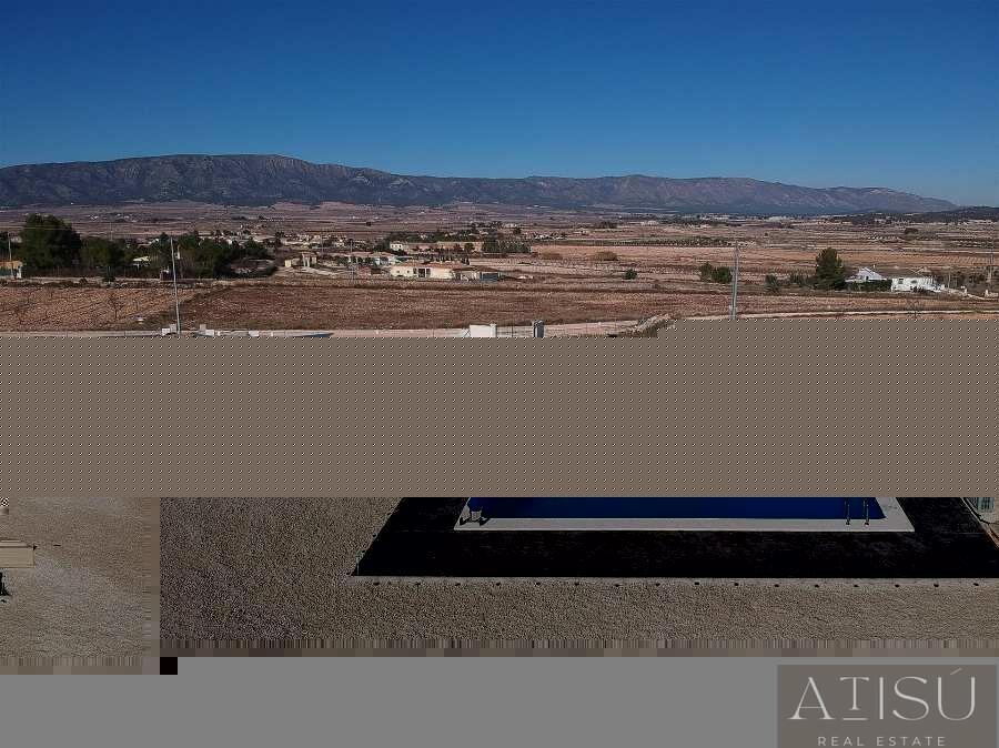 Venta de villa en Pinoso