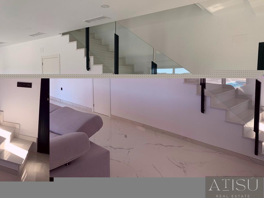 Venta de villa en Pinoso