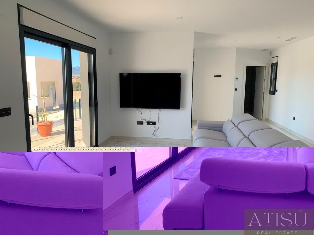 Venta de villa en Pinoso