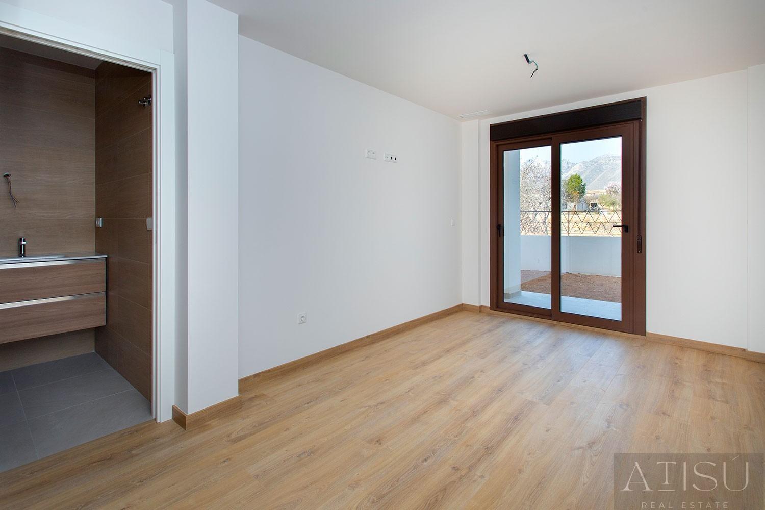 Venta de bungalow en Hondón de las Nieves
