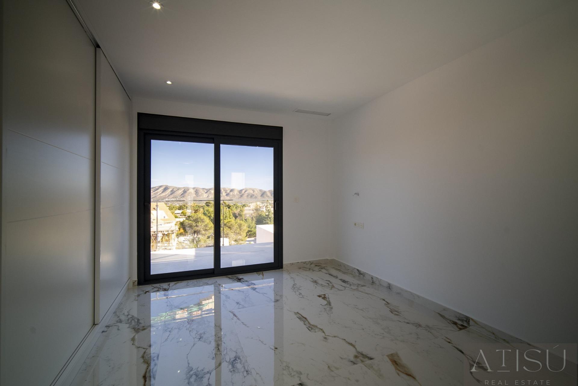 Venta de villa en la Nucia