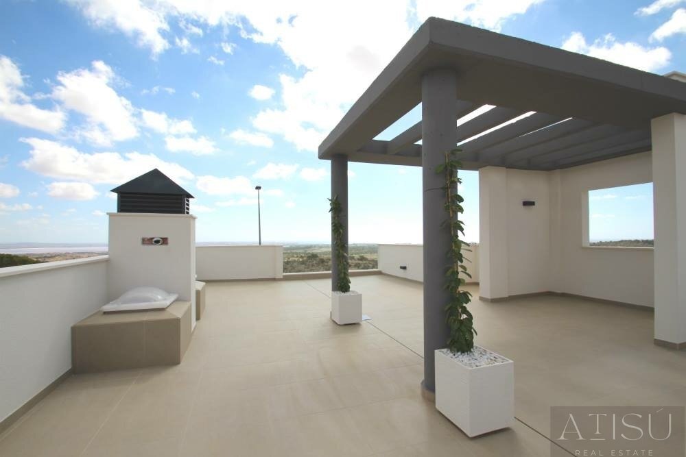 Venta de villa en San miguel de salinas