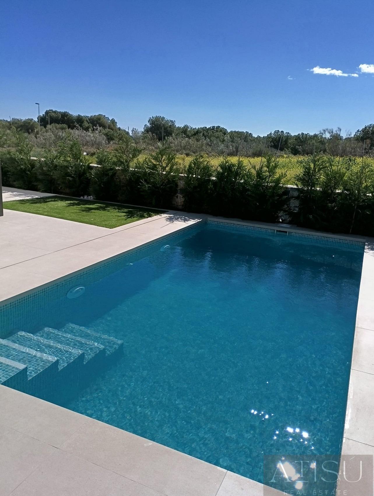 Venta de villa en Pilar de La Horadada