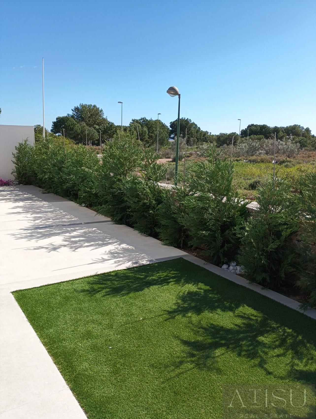 Venta de villa en Pilar de La Horadada