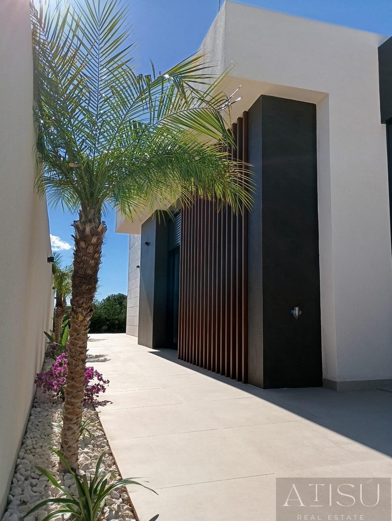 Venta de villa en Pilar de La Horadada