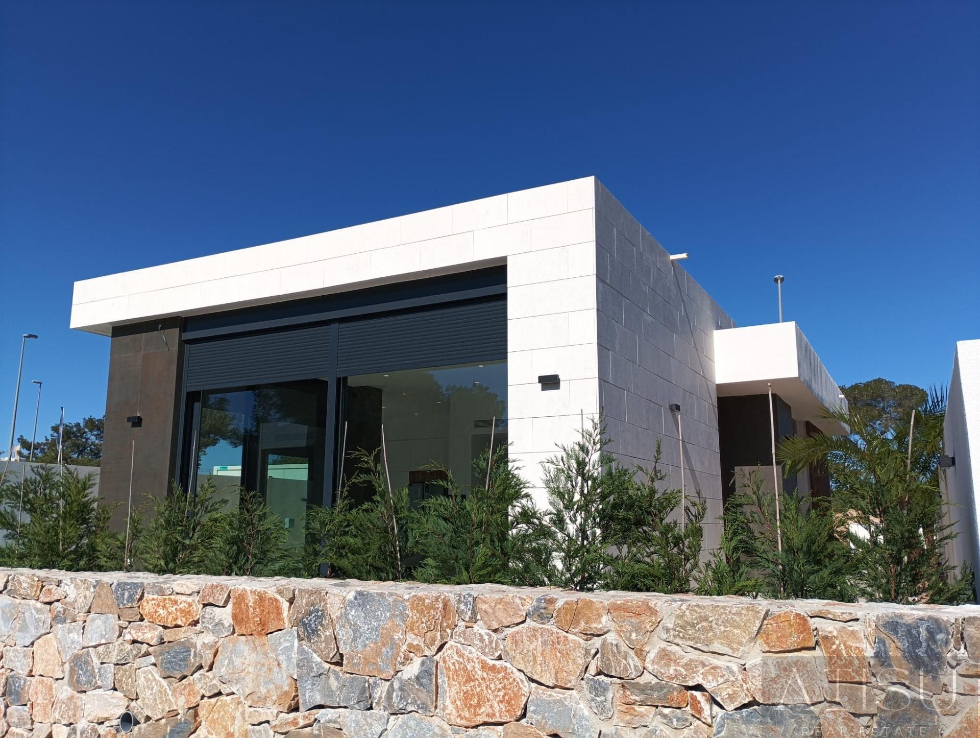Venta de villa en Pilar de La Horadada