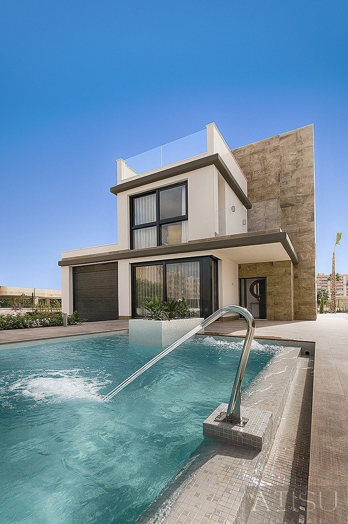 Venta de villa en Orihuela Costa