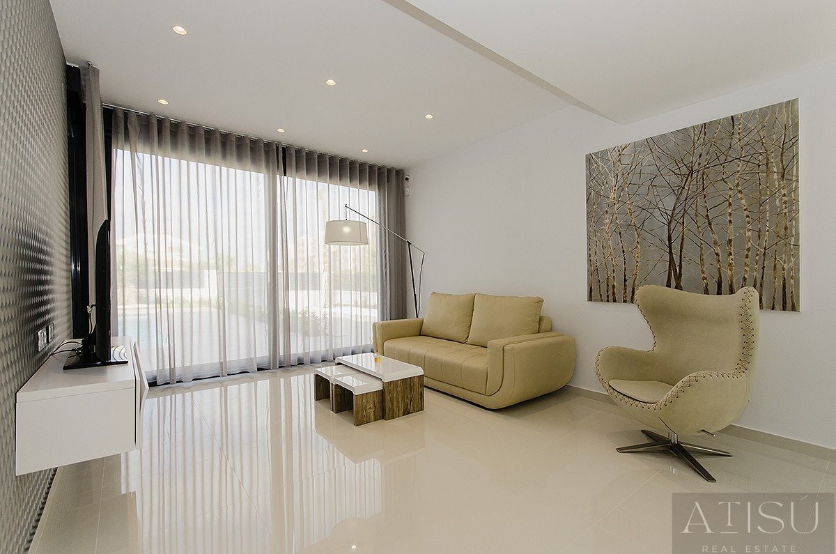 Venta de villa en Orihuela Costa