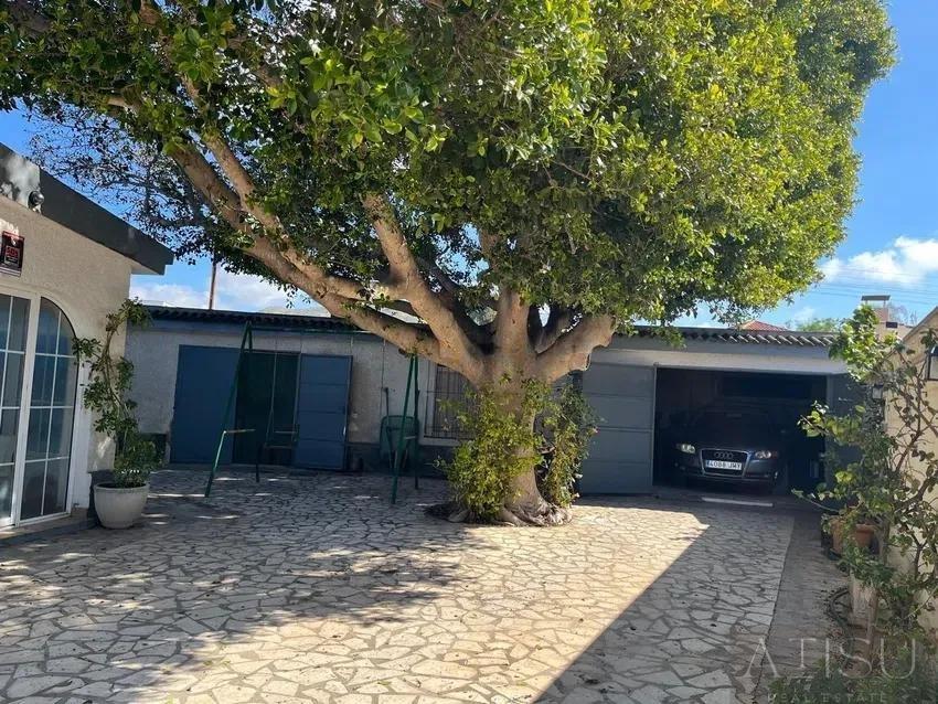 Venta de casa en El Campello