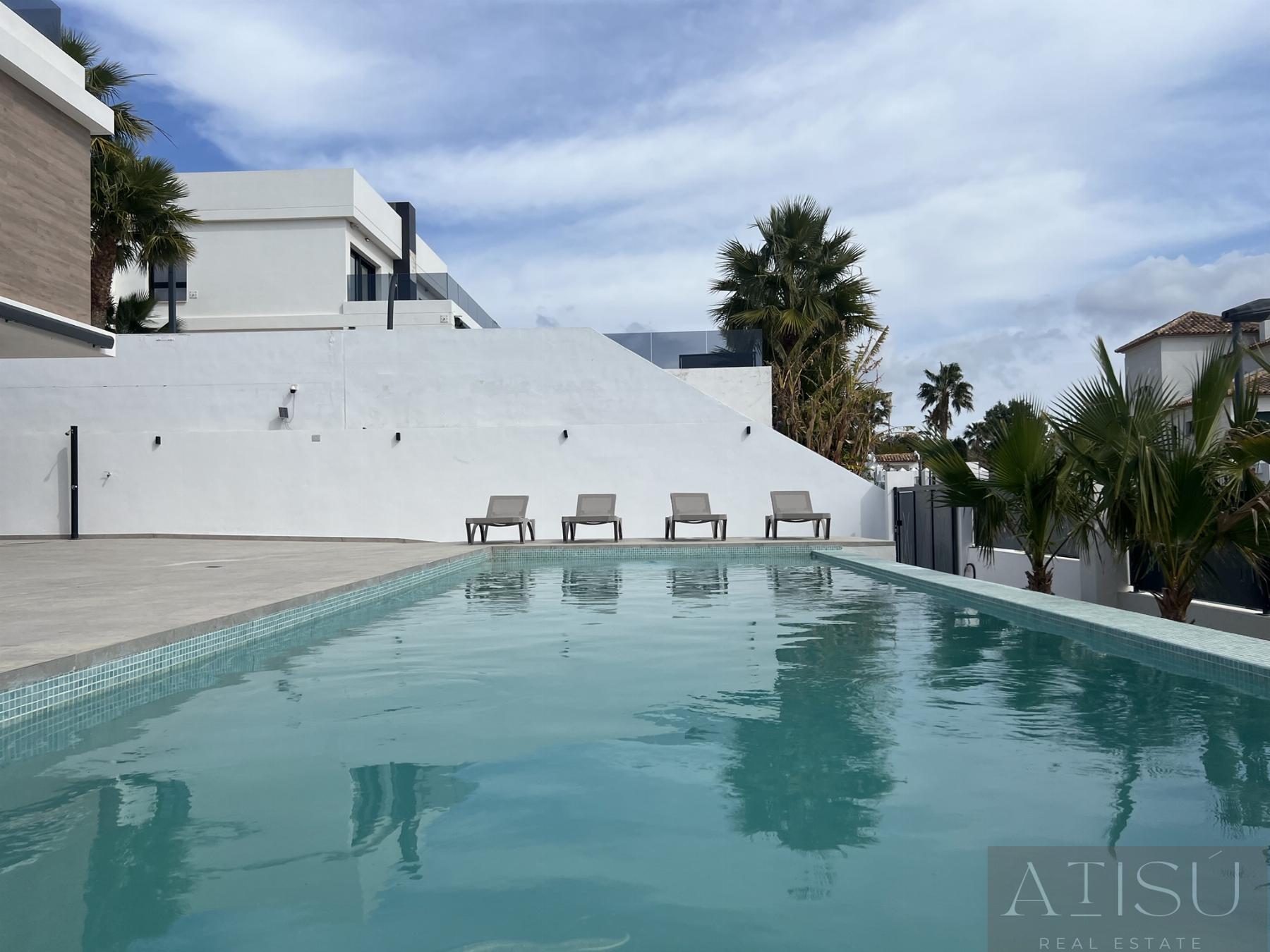 Venta de chalet en Finestrat