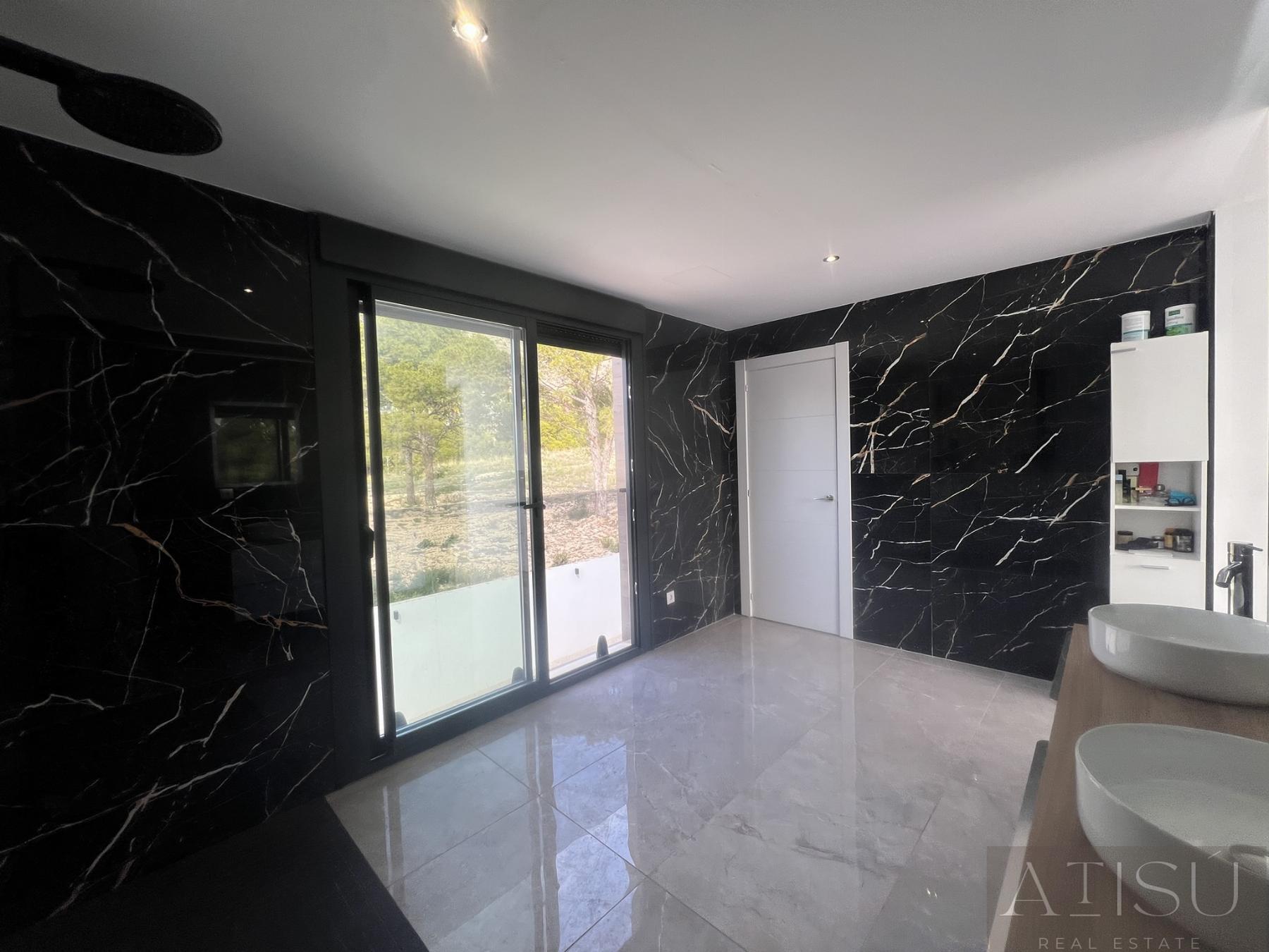 Venta de chalet en Finestrat