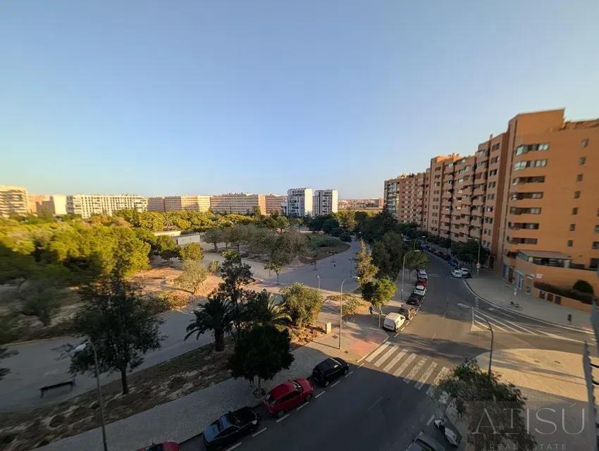 Venta de piso en Alicante