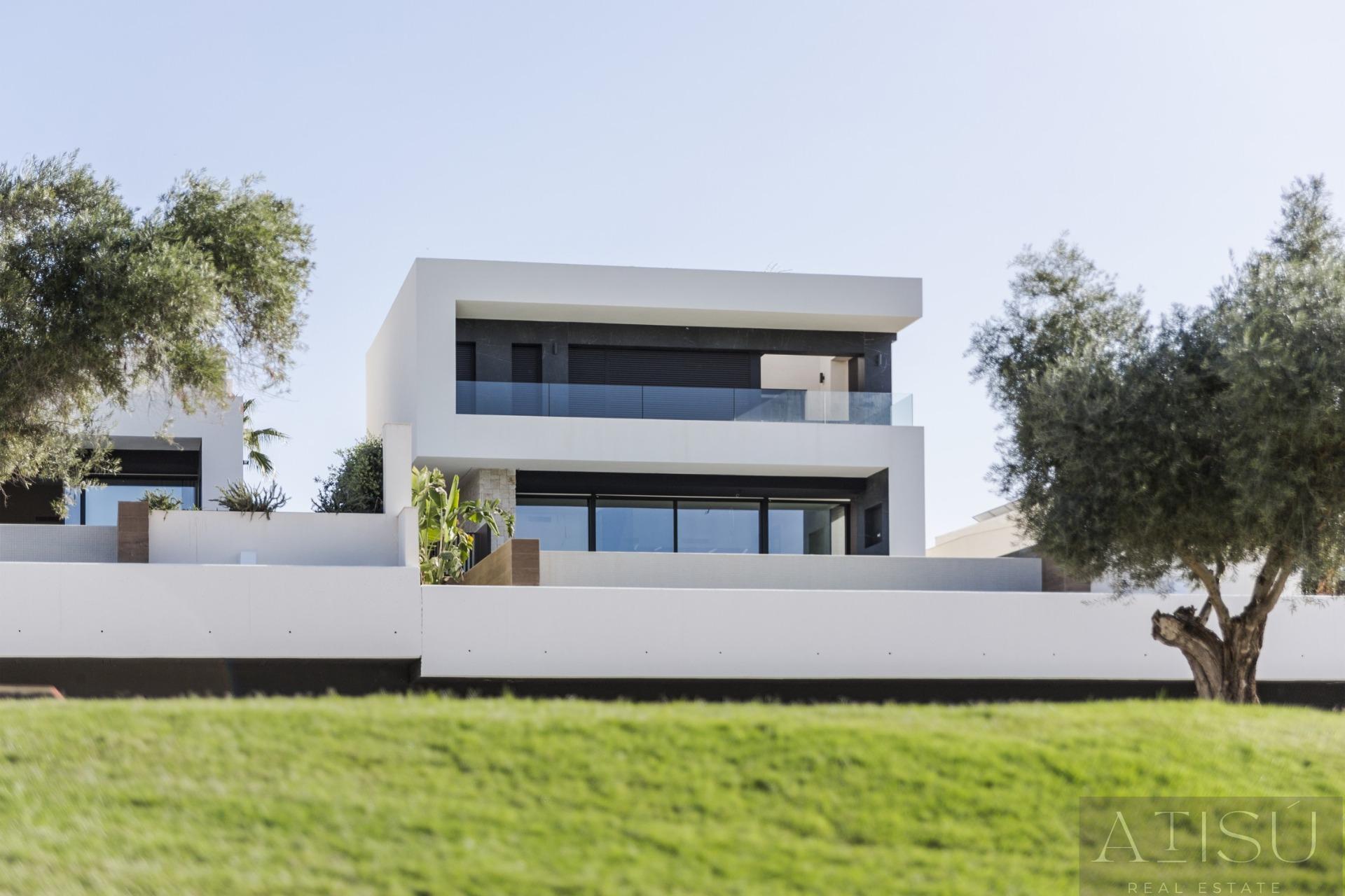 Venta de villa en Algorfa