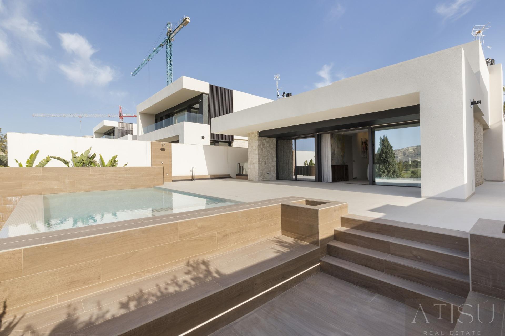 Venta de villa en Algorfa