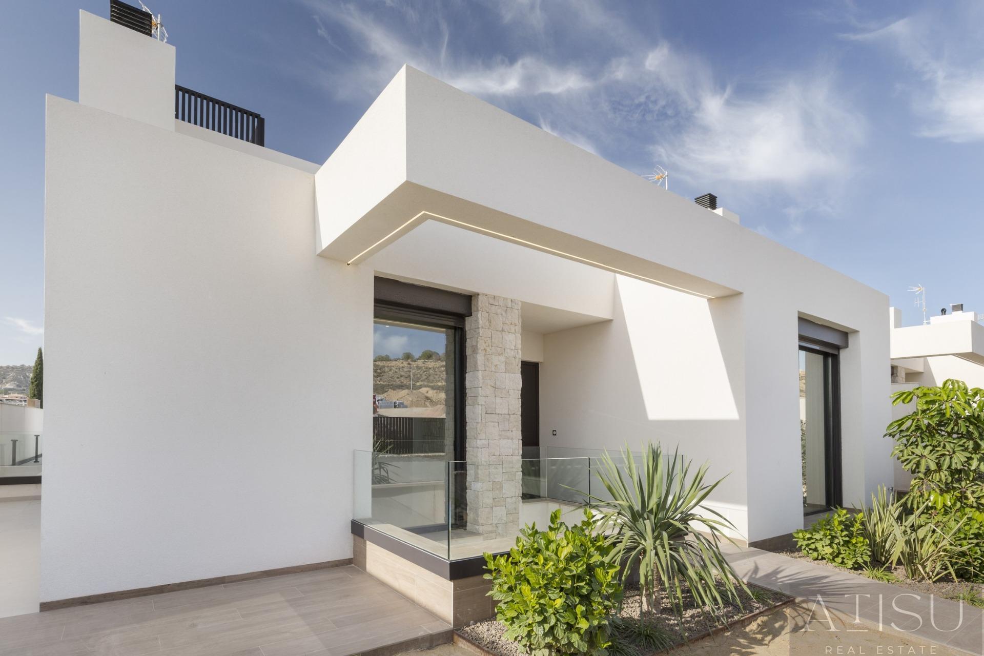 Venta de villa en Algorfa