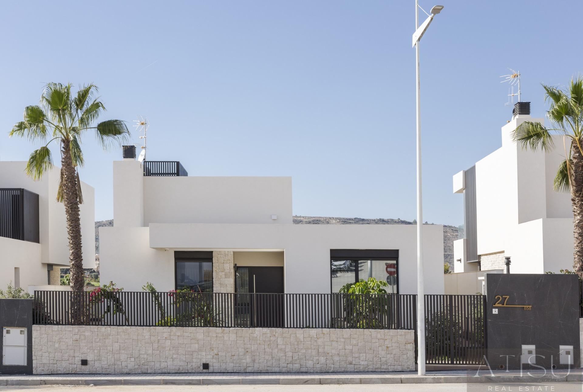 Venta de villa en Algorfa