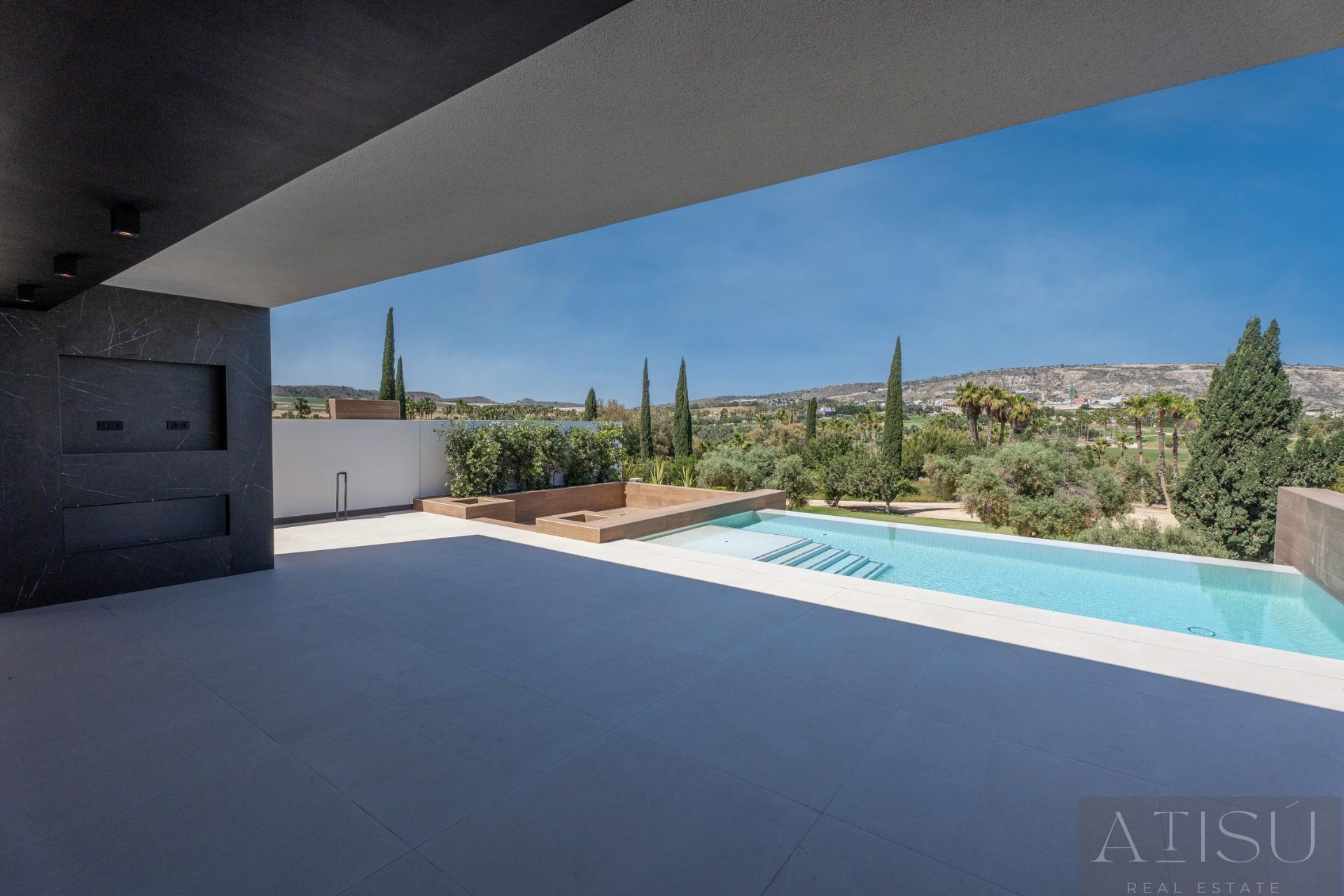 Venta de villa en Algorfa