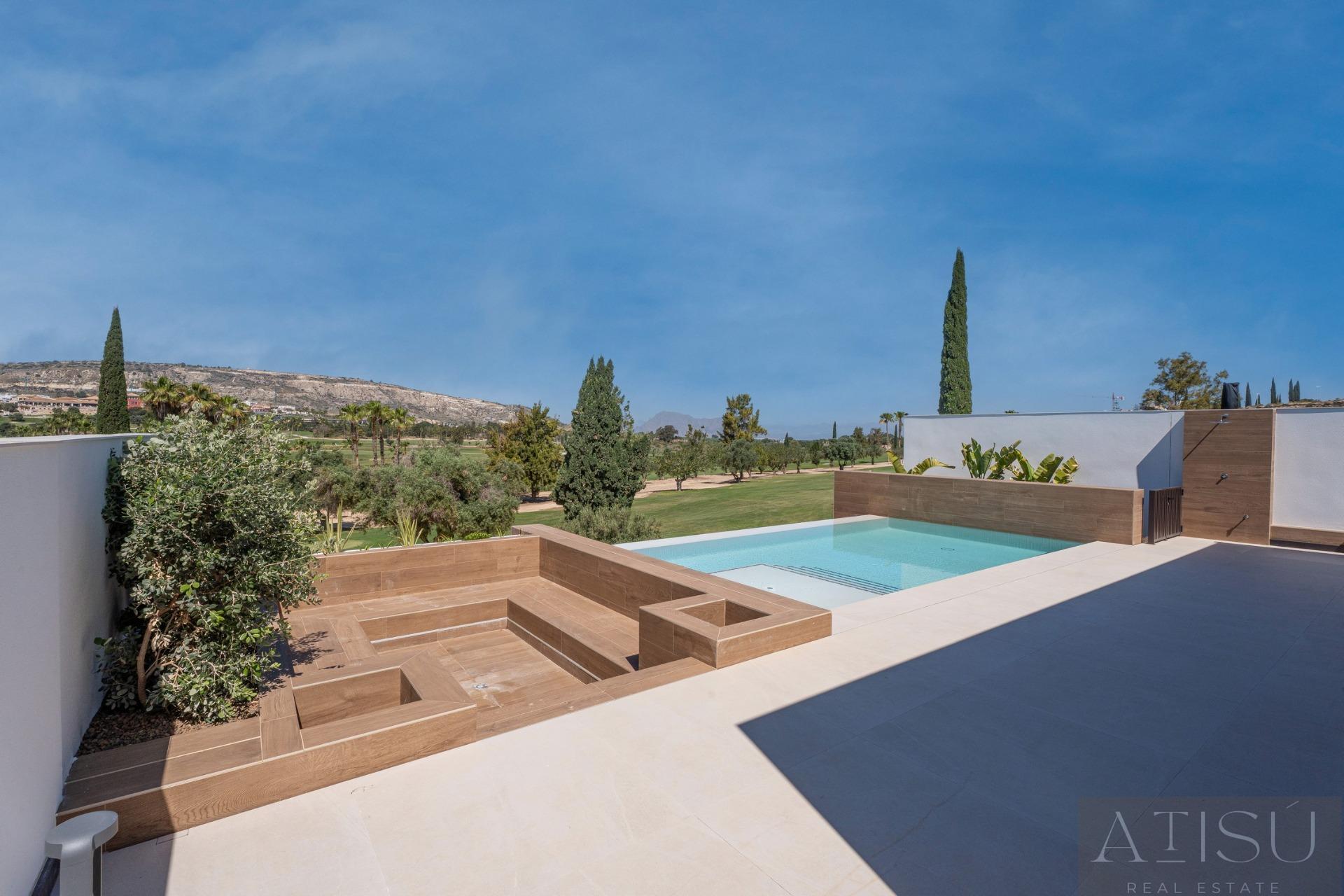 Venta de villa en Algorfa