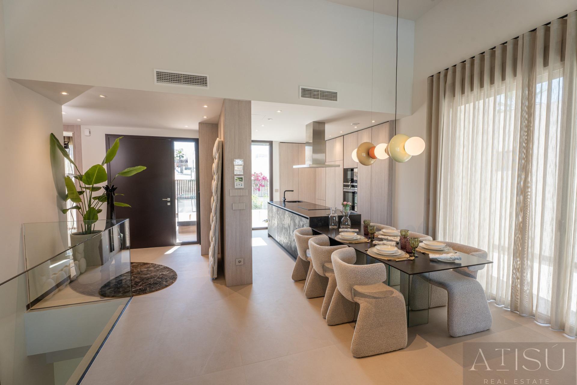 Venta de villa en Algorfa