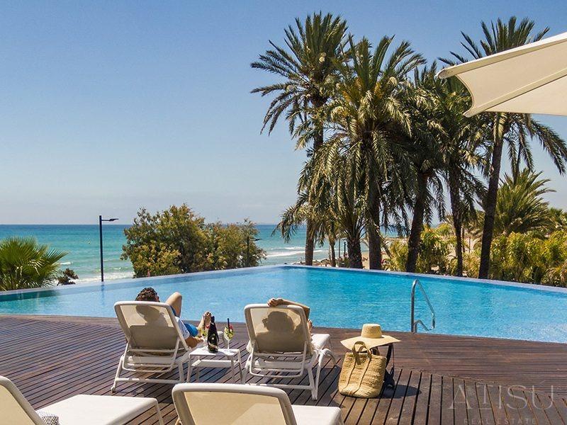 Venta de villa en Orihuela