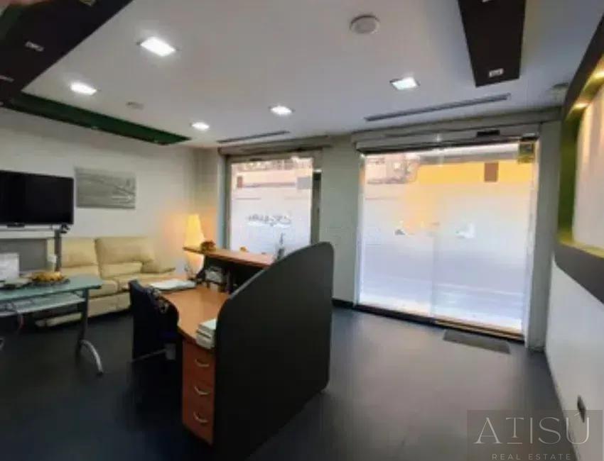Venta de local en Adsubia