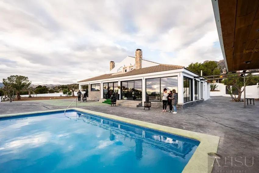 Venta de casa en Busot