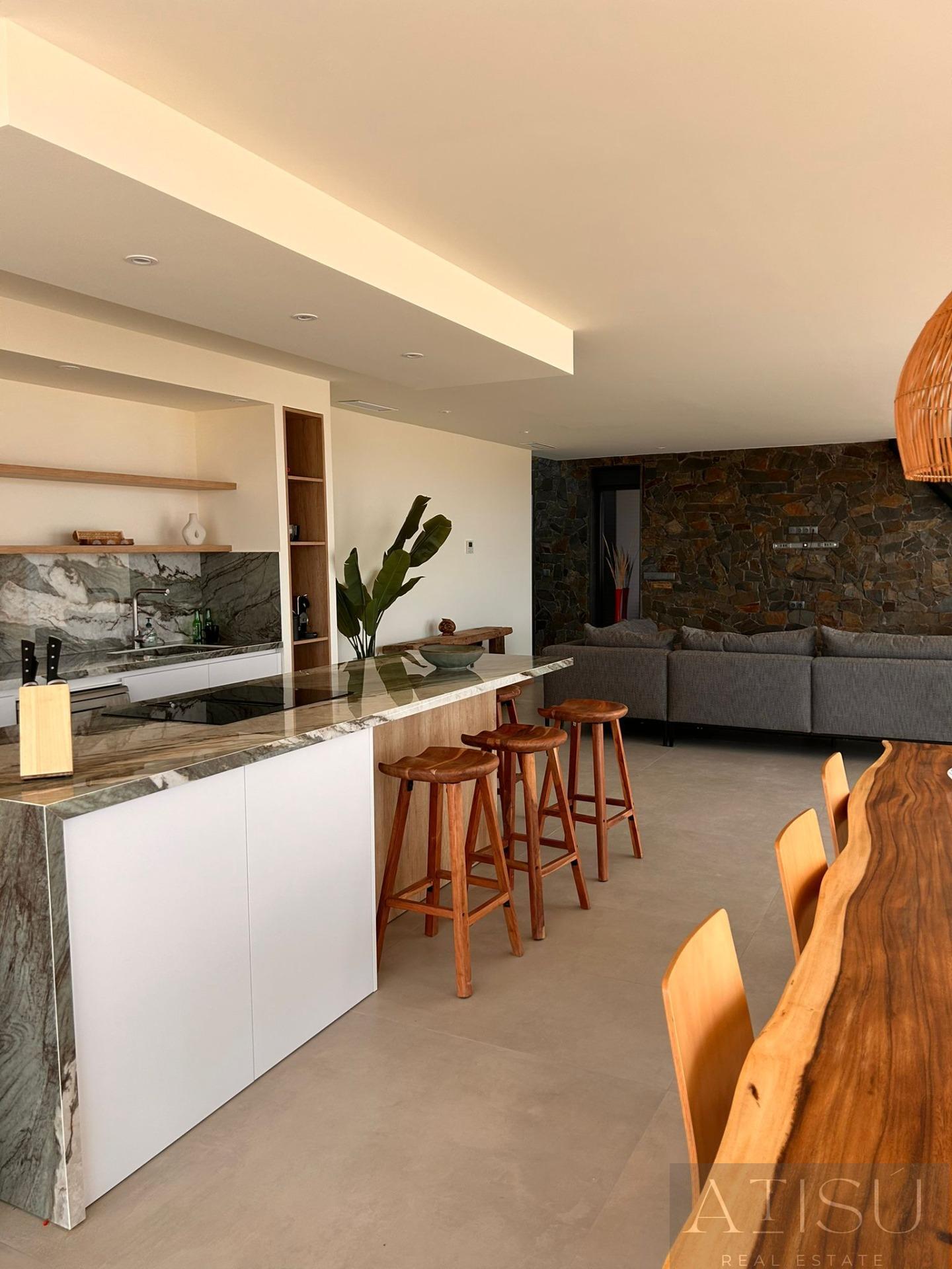 Venta de villa en Pinoso