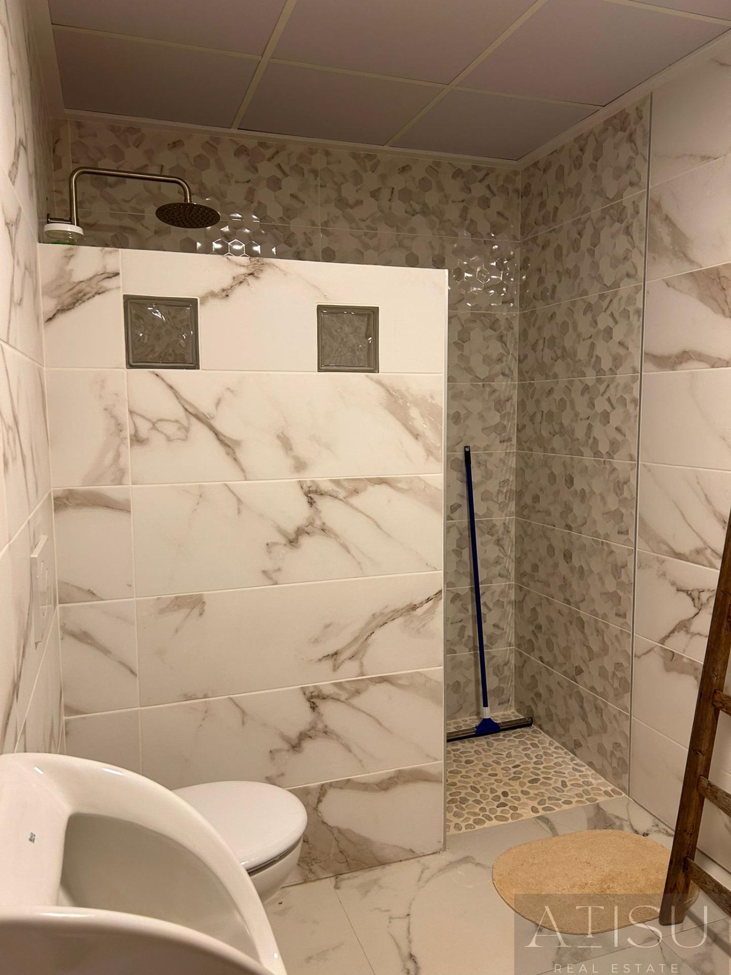 Venta de villa en Pinoso