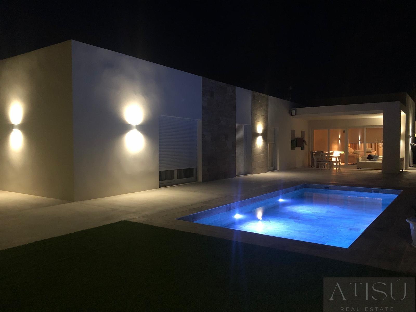 Venta de villa en Aspe