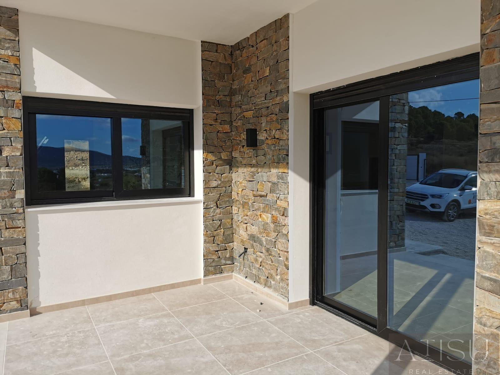 Venta de villa en Pinoso