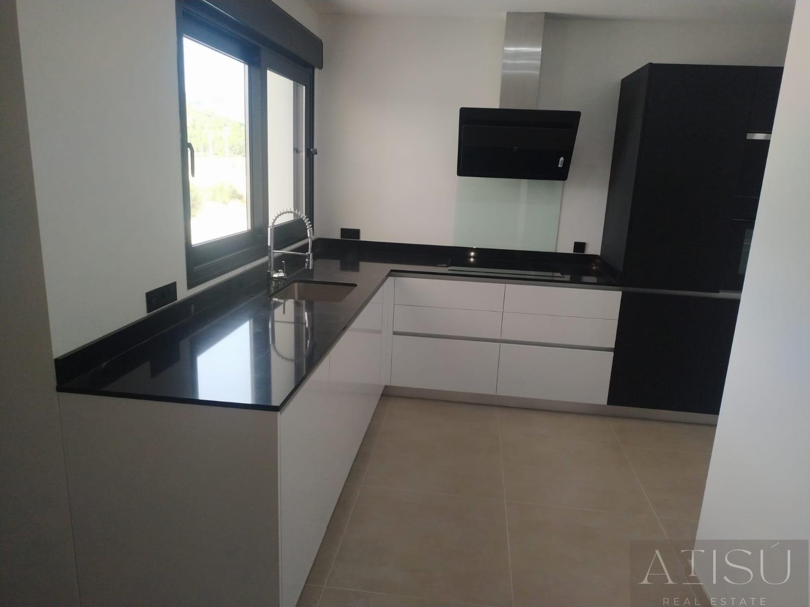 Venta de villa en Pinoso
