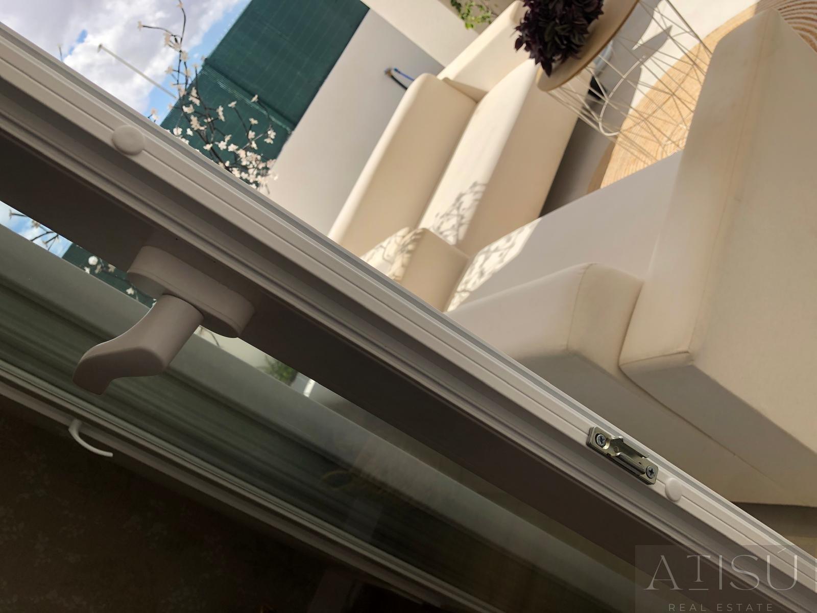 Venta de villa en Pinoso