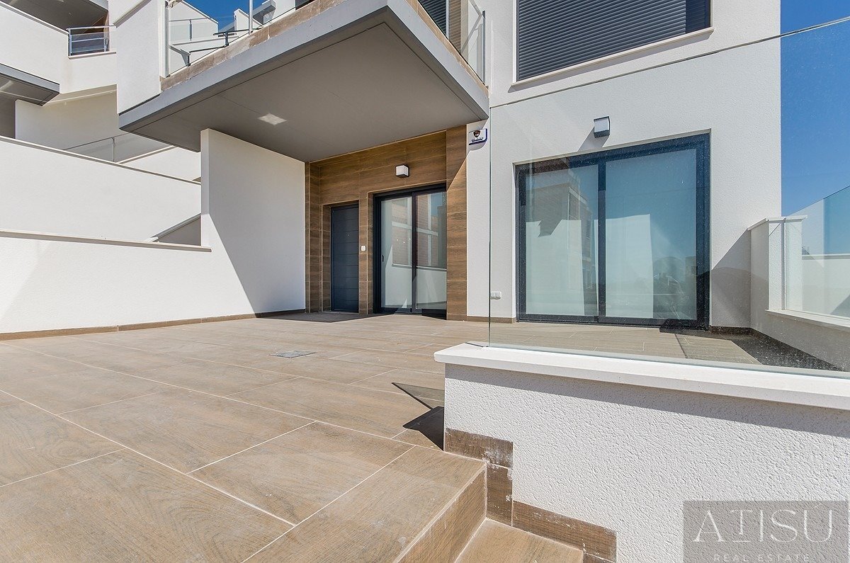 Venta de bungalow en San Miguel de Salinas