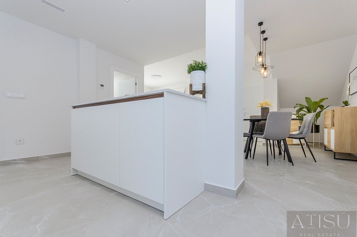Venta de bungalow en San Miguel de Salinas