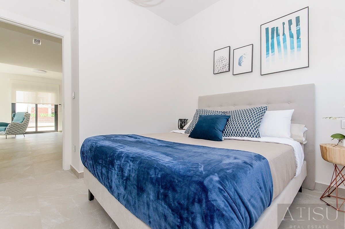 Venta de bungalow en San Miguel de Salinas