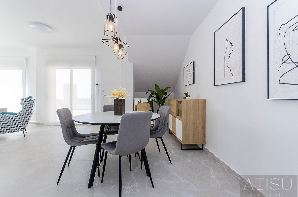Venta de bungalow en San Miguel de Salinas