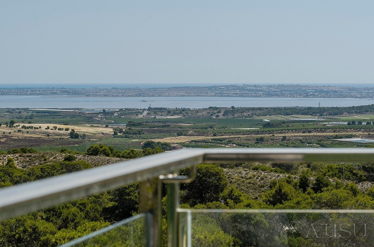 Venta de bungalow en San Miguel de Salinas