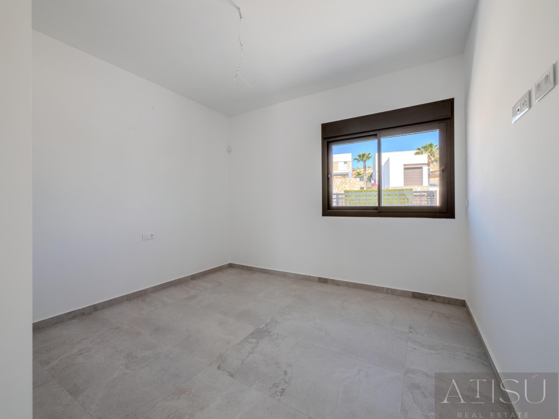 Venta de villa en Algorfa